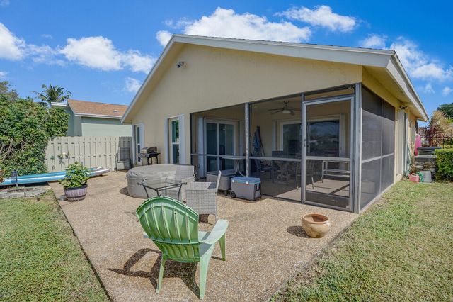 1080 NW 20th Avenue, Delray Beach, FL 33445