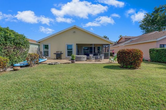 1080 NW 20th Avenue, Delray Beach, FL 33445