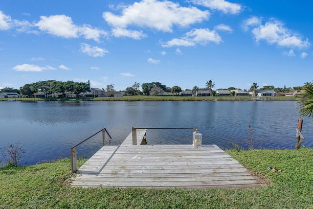 1080 NW 20th Avenue, Delray Beach, FL 33445