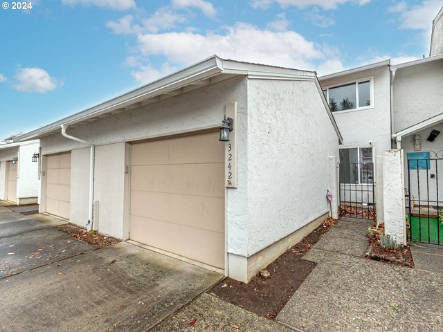 3242 Ne 29TH St, Gresham, OR 97030