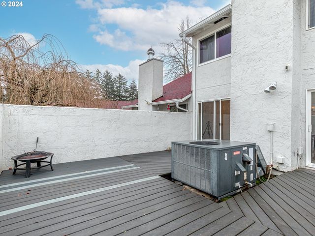 3242 Ne 29TH St, Gresham, OR 97030