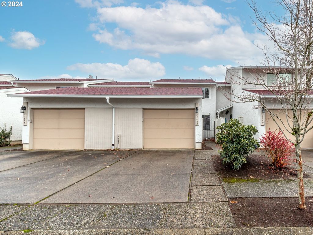 3242 Ne 29TH St, Gresham, OR 97030