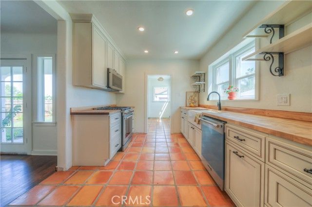 41358 Johnston, Hemet, CA 92544