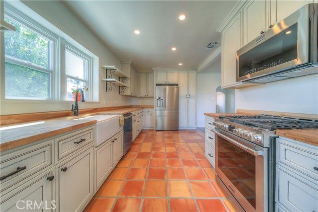 41358 Johnston, Hemet, CA 92544