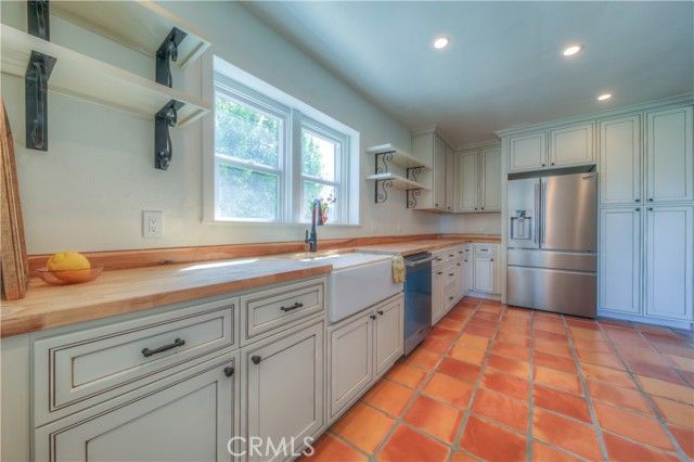 41358 Johnston, Hemet, CA 92544