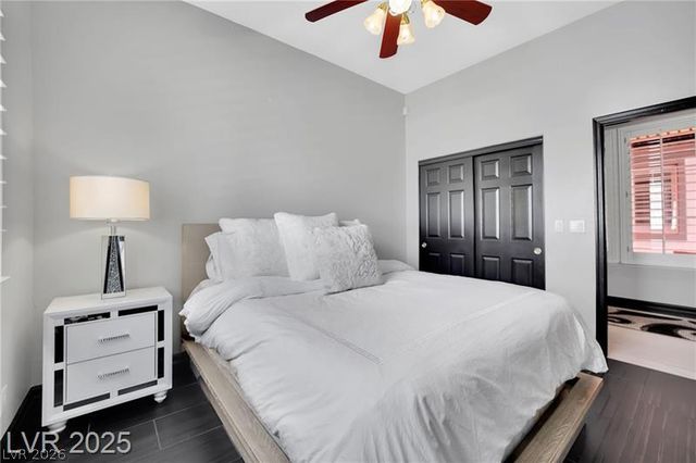 1012 Granger Farm Way, Las Vegas, NV 89145