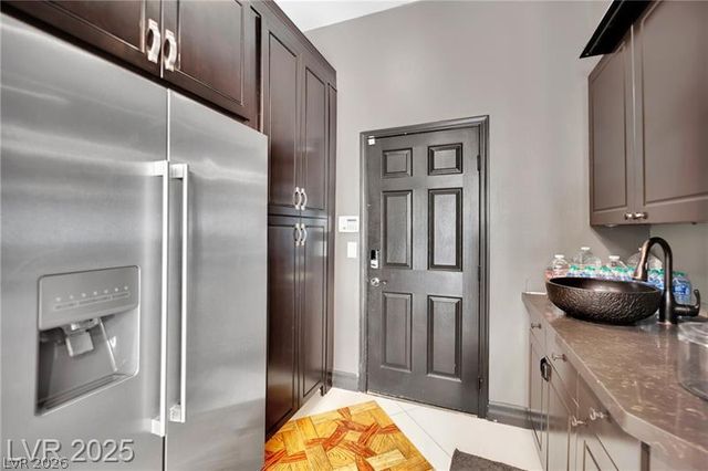 1012 Granger Farm Way, Las Vegas, NV 89145