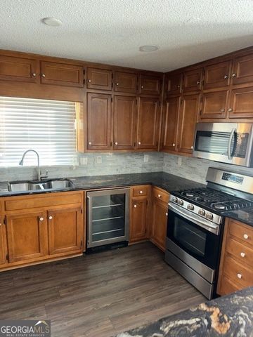 3336 Deerwood Lane, Rex, GA 30273