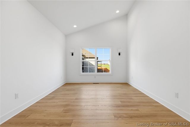 120 Spangler Place, Jeffersonville, IN 47130