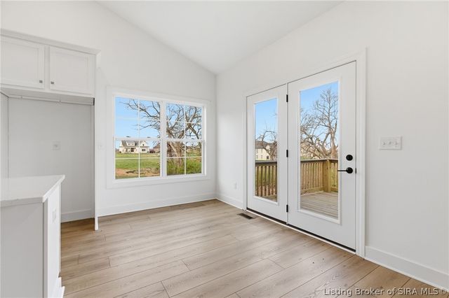 120 Spangler Place, Jeffersonville, IN 47130