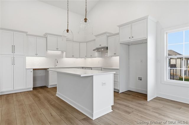 120 Spangler Place, Jeffersonville, IN 47130