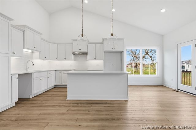 120 Spangler Place, Jeffersonville, IN 47130