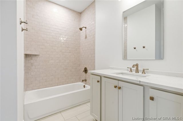 120 Spangler Place, Jeffersonville, IN 47130