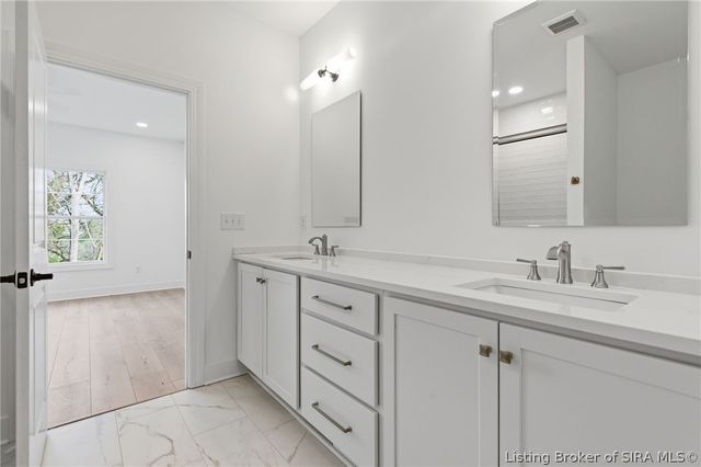 120 Spangler Place, Jeffersonville, IN 47130