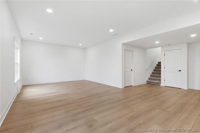 120 Spangler Place, Jeffersonville, IN 47130