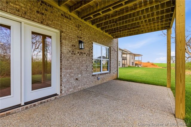 120 Spangler Place, Jeffersonville, IN 47130