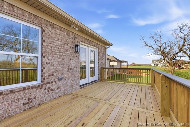 120 Spangler Place, Jeffersonville, IN 47130