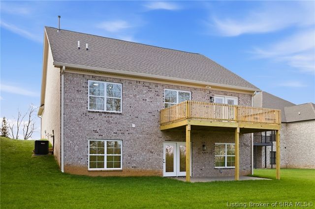 120 Spangler Place, Jeffersonville, IN 47130