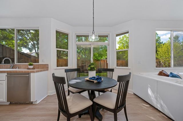 820 Travis St, Folsom, CA 95630