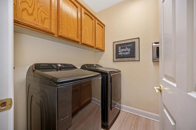 820 Travis St, Folsom, CA 95630