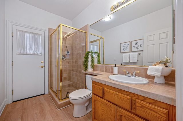 820 Travis St, Folsom, CA 95630