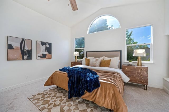 820 Travis St, Folsom, CA 95630