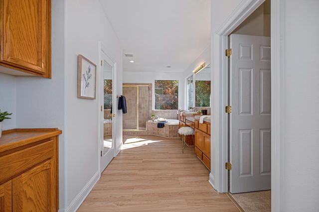 820 Travis St, Folsom, CA 95630