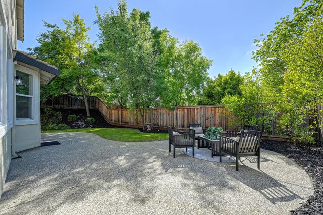 820 Travis St, Folsom, CA 95630