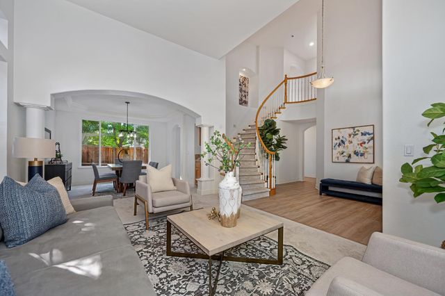 820 Travis St, Folsom, CA 95630