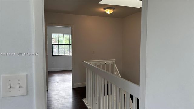 8834 SW 130th Ct 212, Miami, FL 33186