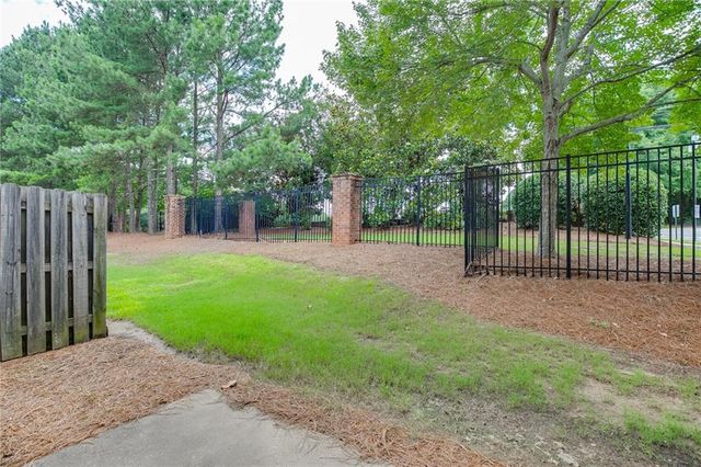 314 Oakland Hills Way, Lawrenceville, GA 30044