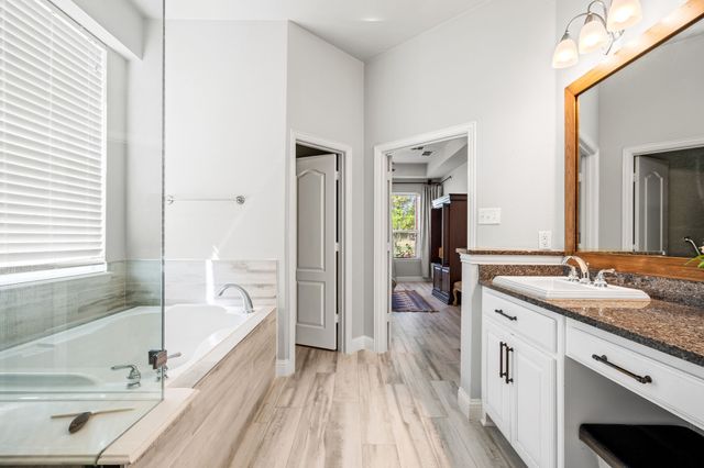 1301 Meadows Avenue, Lantana, TX 76226