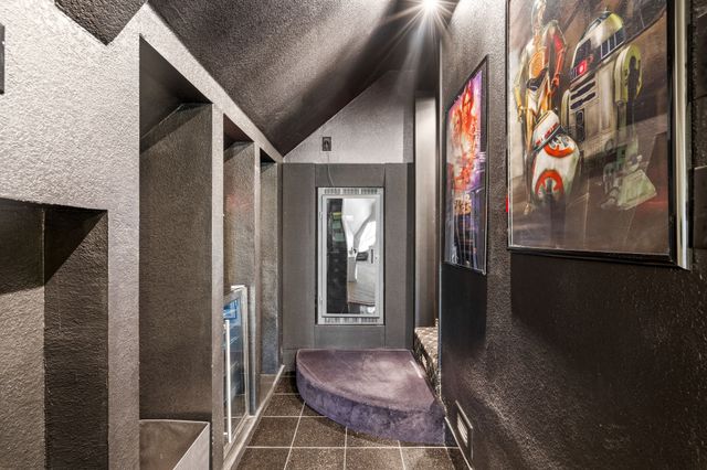 1301 Meadows Avenue, Lantana, TX 76226