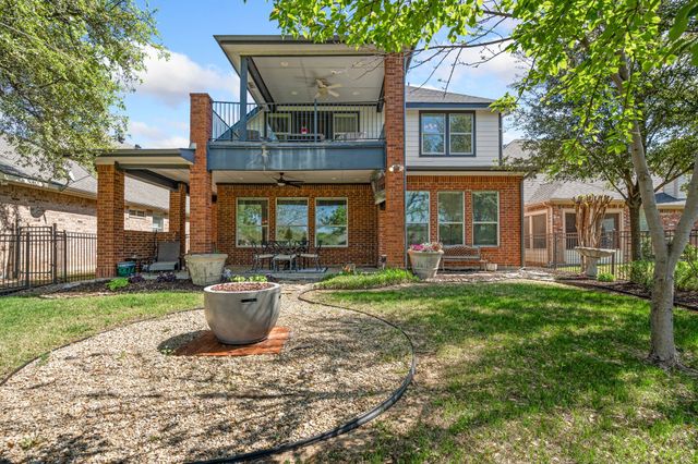 1301 Meadows Avenue, Lantana, TX 76226