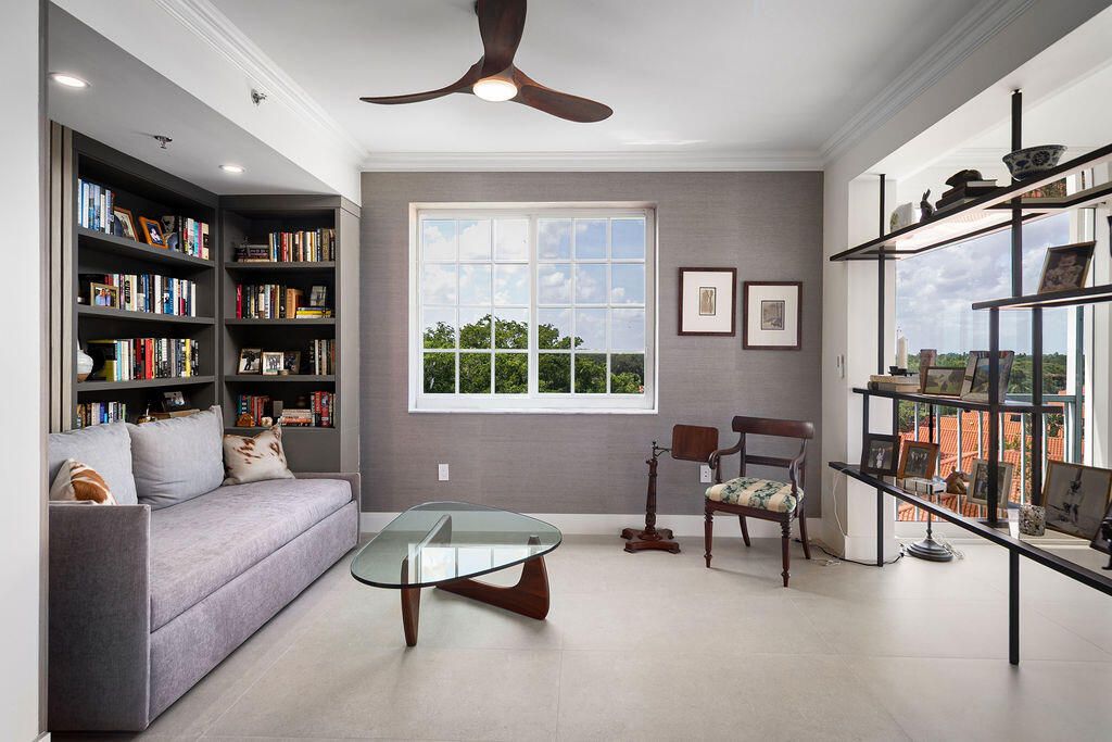 Image 11 of property listing at 17031 Boca Club Boulevard 065a, Boca Raton, FL 33487