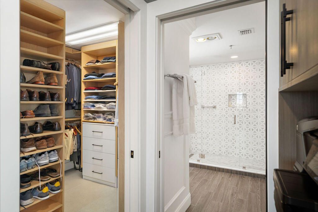 Image 14 of property listing at 17031 Boca Club Boulevard 065a, Boca Raton, FL 33487