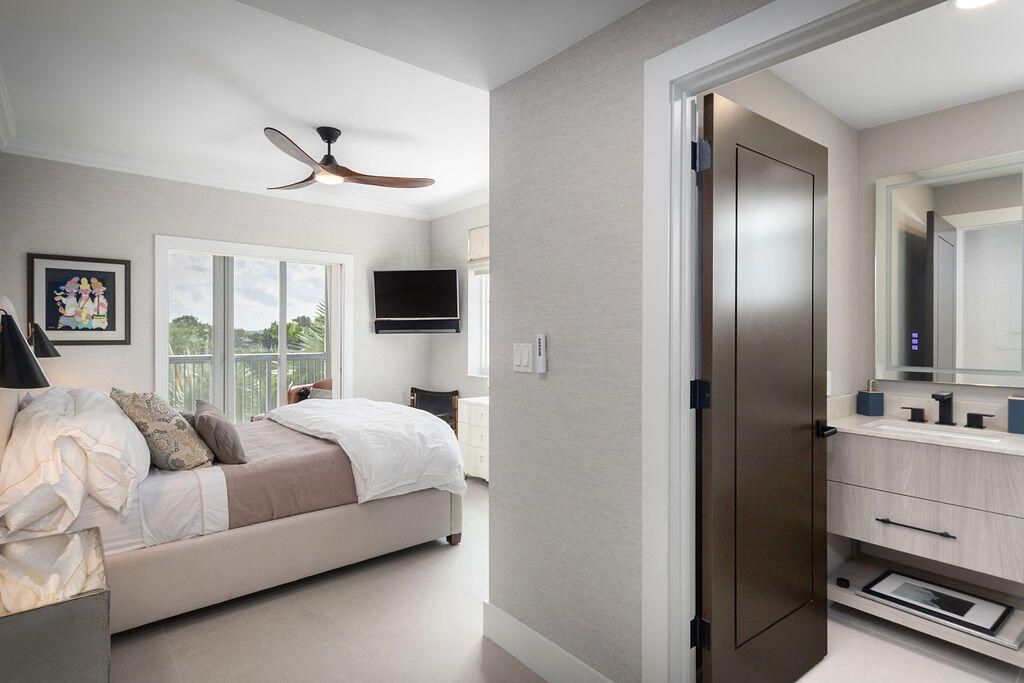 Image 17 of property listing at 17031 Boca Club Boulevard 065a, Boca Raton, FL 33487