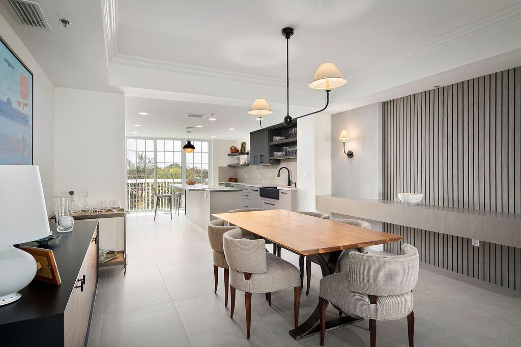 Image 4 of property listing at 17031 Boca Club Boulevard 065a, Boca Raton, FL 33487