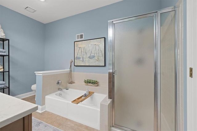 6236 W 121ST Street, Overland Park, KS 66209