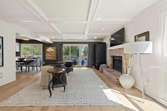 6236 W 121ST Street, Overland Park, KS 66209