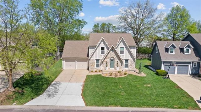 6236 W 121ST Street, Overland Park, KS 66209