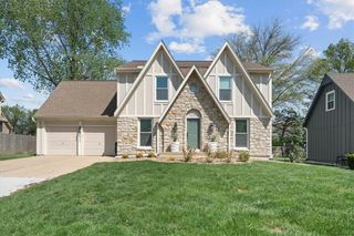 6236 W 121ST Street, Overland Park, KS 66209