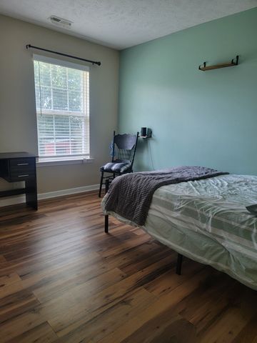5075 Midland Fosterville Rd, Bell Buckle, TN 37020