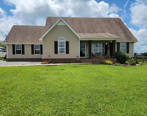 5075 Midland Fosterville Rd, Bell Buckle, TN 37020