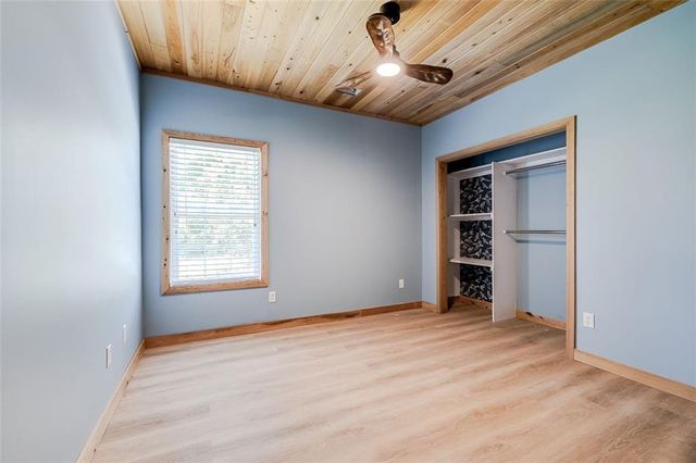 1997 Coopers Point Drive NE, Townsend, GA 31331