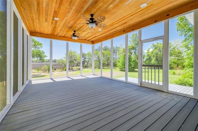 1997 Coopers Point Drive NE, Townsend, GA 31331