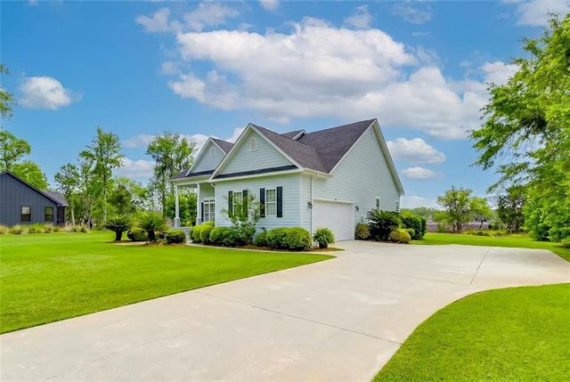 1997 Coopers Point Drive NE, Townsend, GA 31331