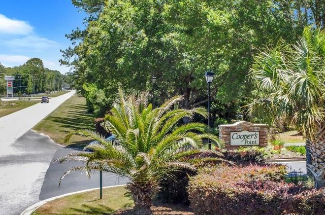 1997 Coopers Point Drive NE, Townsend, GA 31331