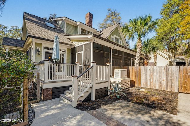 25 Timber Trail, Beaufort, SC 29907