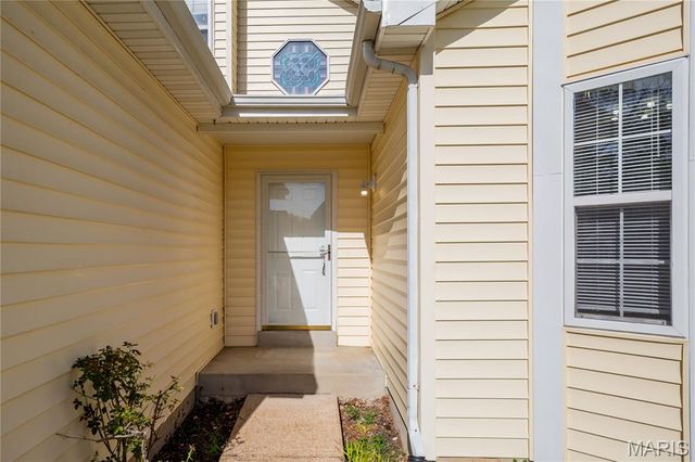 1501 Strawberry Glen Court, Ballwin, MO 63021